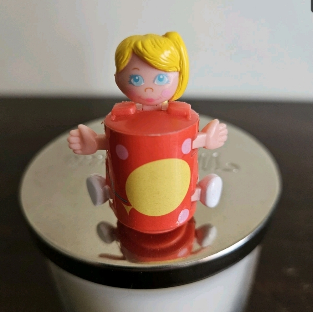 Vintage 1987 Galoob Sweet Secrets Locket Girl. Nice.